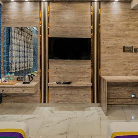 Hotel Treebo Orion Sapphire, Beck Bagan Kalkutta Exterior foto