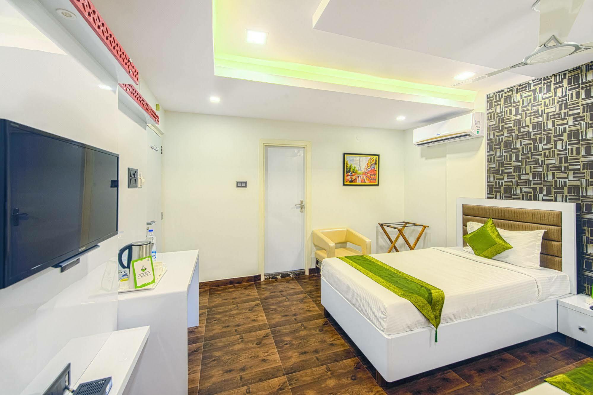 Hotel Treebo Orion Sapphire, Beck Bagan Kalkutta Exterior foto